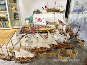 cultural-village-foundation-katara--showed-strong-support-to-local-handicraft-industryqatar