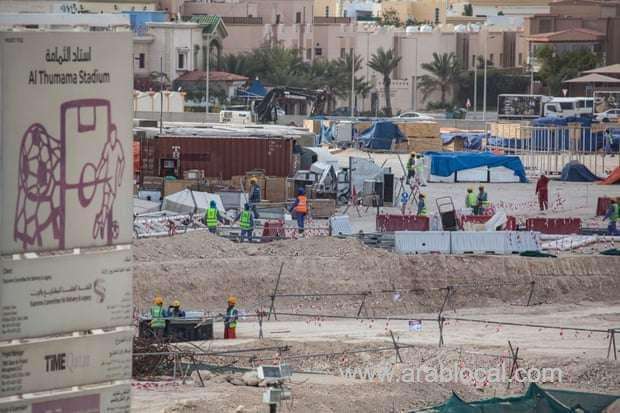 qatar-workers-head-to-world-cup-sites-despite-a-ban-on-"social-gatherings"_qatar