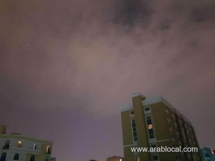 cloudy-and-hazy-weather-predicted-today-and-rain-likely-tomorrow-by-qmd_qatar