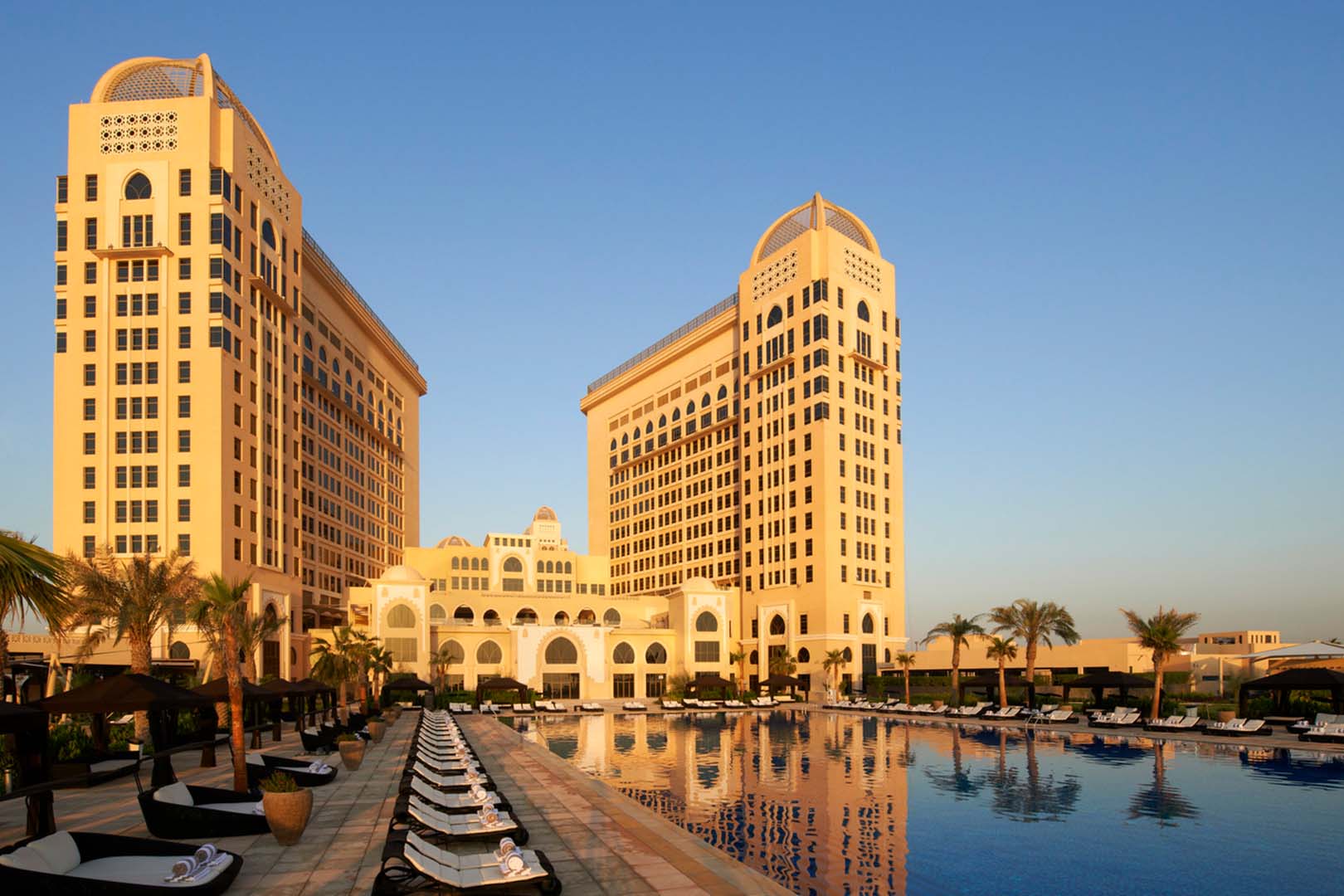 Oyster Bay Beach Club, Doha